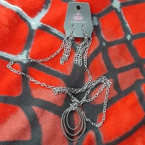 Paparazzi necklace and earrings
